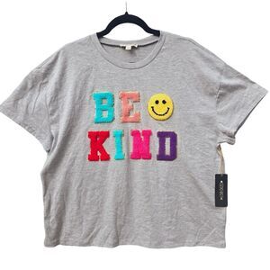 Love Dazed -1662 "Be Kind" Chenille Embroidered  Short Sleeve Grey T-shirt NWT L